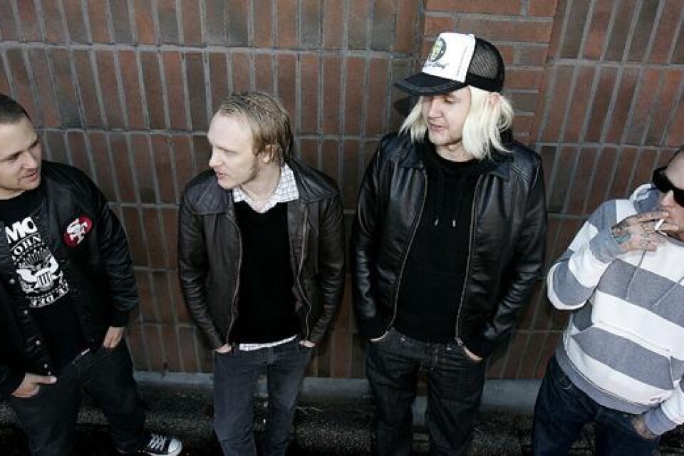 High hats släpper dokumentärfilmen i morgon kväll i samband med sin akustiska spelning på Swing i Borås.