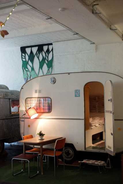 Hüttenpalast erbjuder camping mitt i Berlin.  Foto: TT