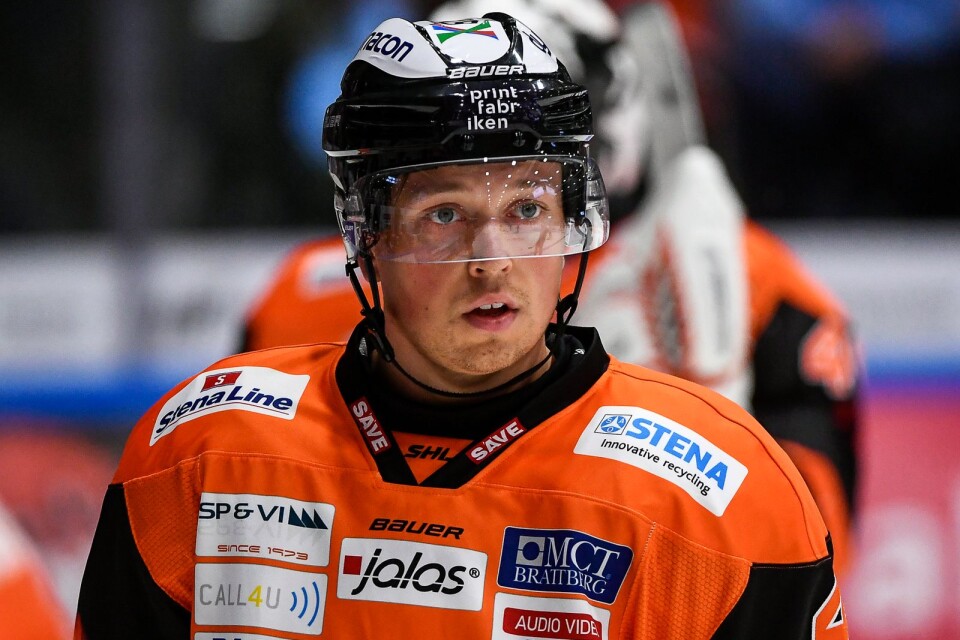 Victor Aronsson hyrs in till IK Oskarshamn resten av säsongen.