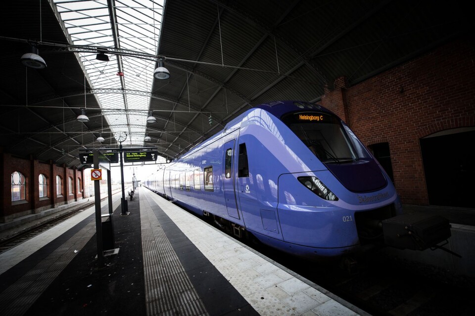 Med tvåspårig Trelleborgsbana kan vi få snabbare tåg och fler avgångar från Trelleborg, skriver Emil Samnegård (MP).