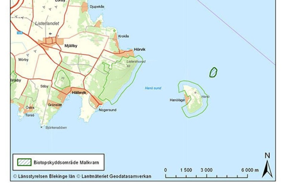 Maltkvarn ligger knappt två kilometer nordost om Hanö.