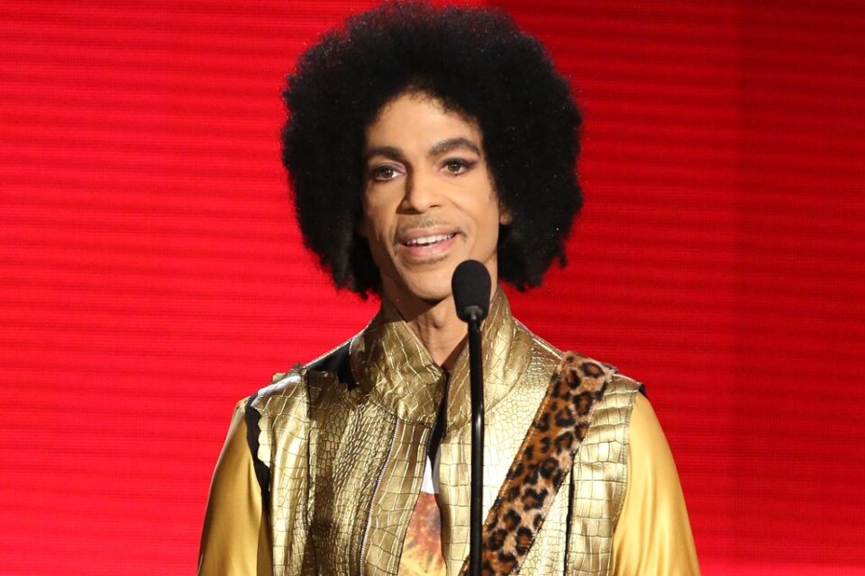 Över 300 låtar som Prince gjorde under senare delen av sin karriär är nu tillgängliga för digital nedladdning och på strömningstjänster som Spotify. De härstammar från över 20 album, från "The Gold Experience" (1995) till 2010 års "20Ten". Höjdpunkterna
