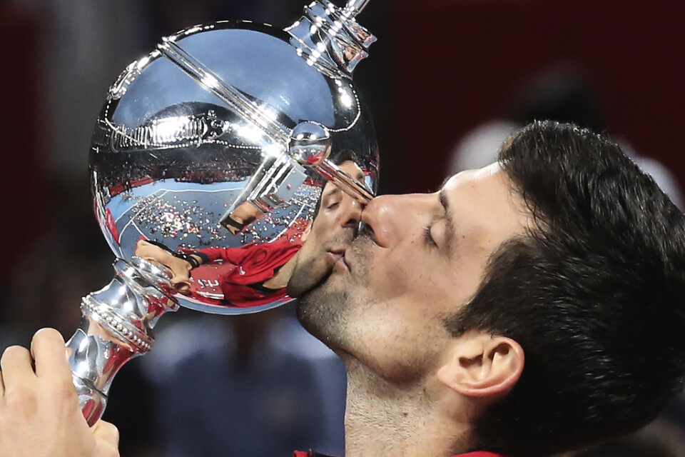 Novak Djokovic tog sin 76:e titel i Tokyo.