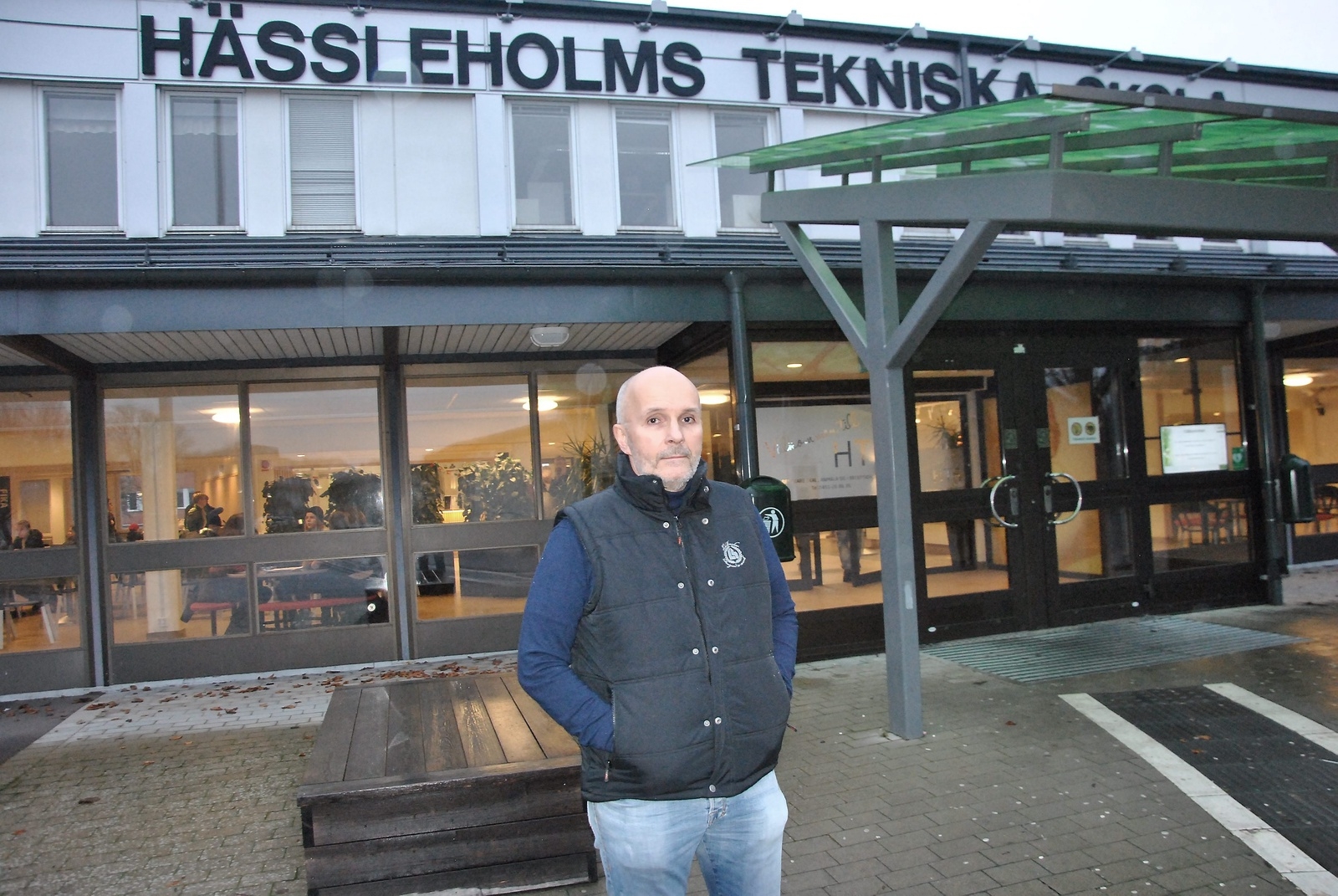 Jan Zettergren, rektor på HTS, dagen efter sprängningen. Foto: Pernilla Ekdahl