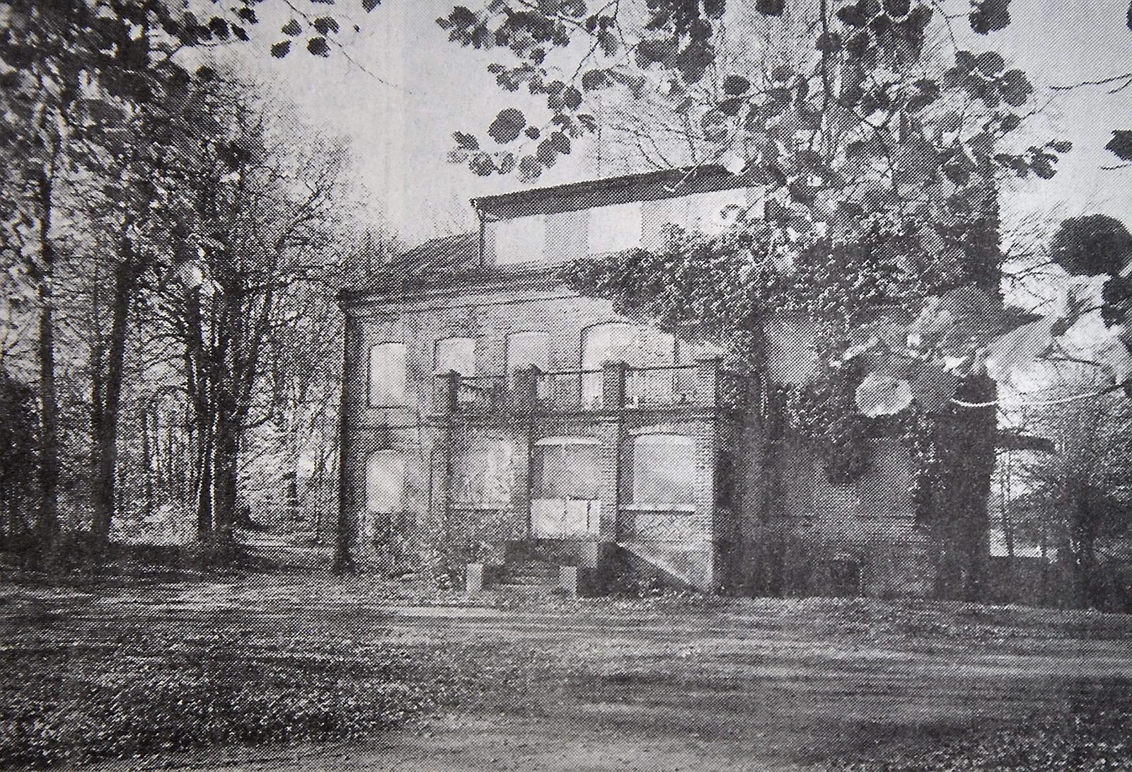 Nu ska anrika Tyringegården från 1873 rustas upp.
Arkiv: Stefan Sandström