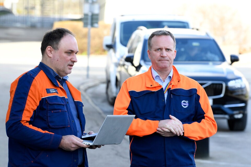 Andelko Cituljski, kommunikationschef Volvo Cars Olofström, och platschef Mikael Vessin.