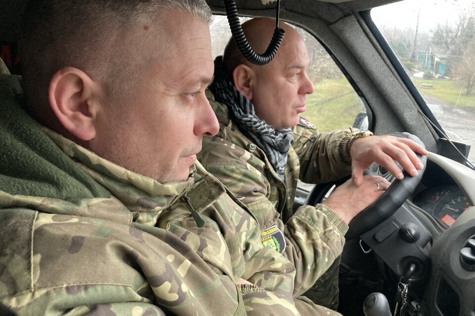 Änglar. Rustam Lukomskij och Volydymyr Rajvitj tillhör en grupp poliser som utför särskilt riskfyllda uppgifter vid fronten.