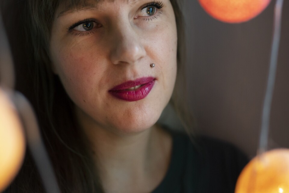 Författaren Lisa Zetterdahl som är nominerad till debutantpriset med sin bok ”hästar”.