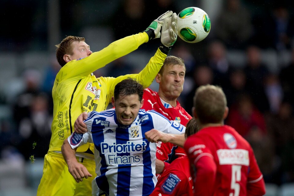 Joakim Wulff, här i Östertröjan, är nära en sensationell comeback i Allsvenskan efter ett kontraktsförslag från Sirius.