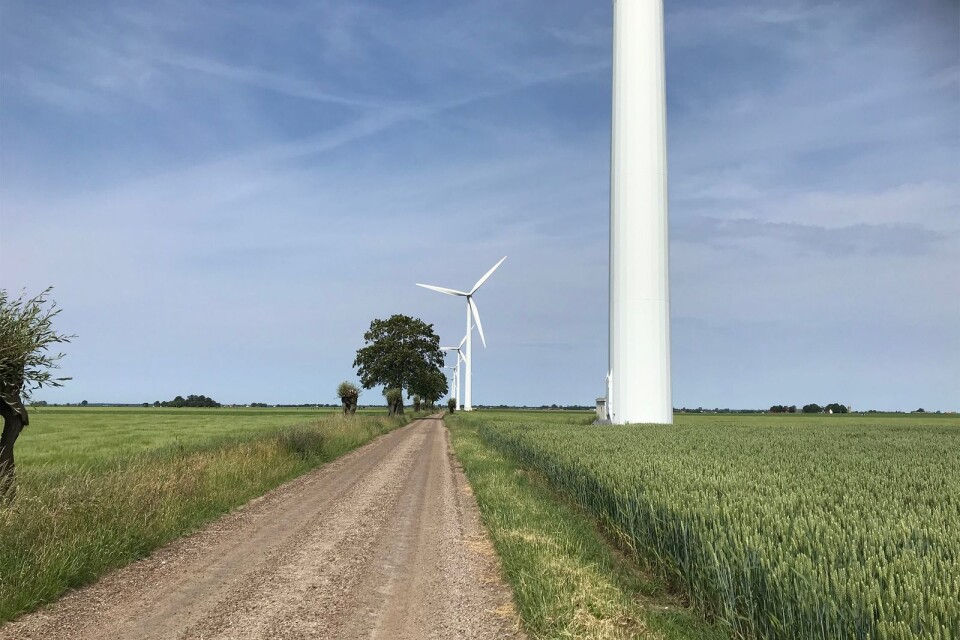 Miljöpartiet vill att mer av värdet från att installera vindkraft stannar i den egna kommunen.