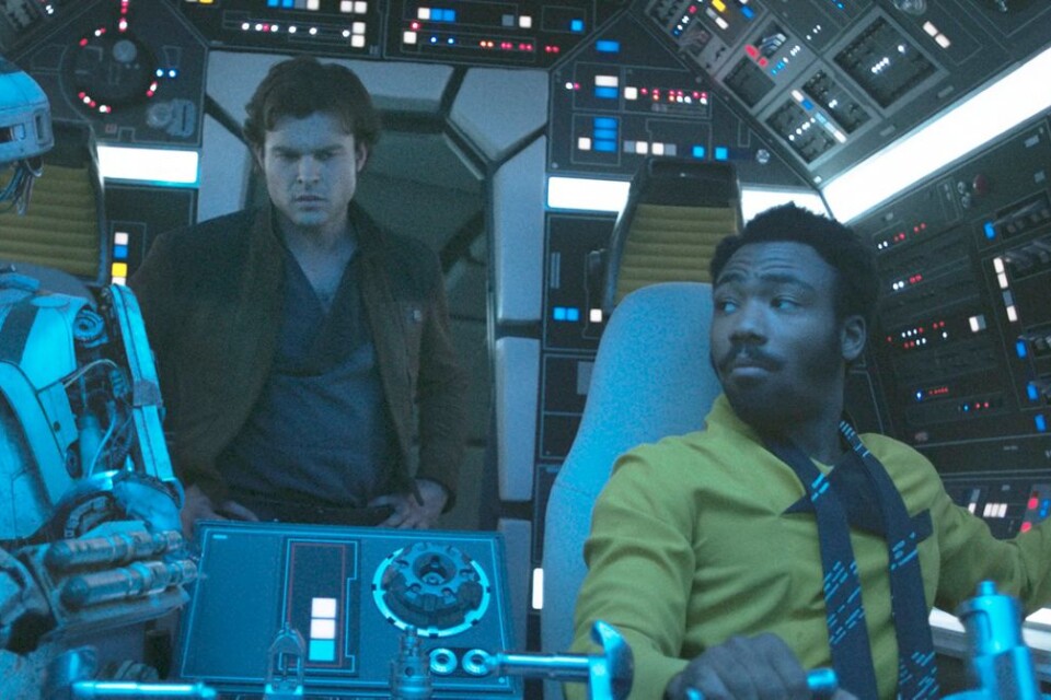 Har du alltid undrat exakt hur det gick till när Han Solo (Alden Ehrenreich) lade beslag på Millennium Falcon är detta filmen för dig. Lando Calrissian spelas av Donald Glover.