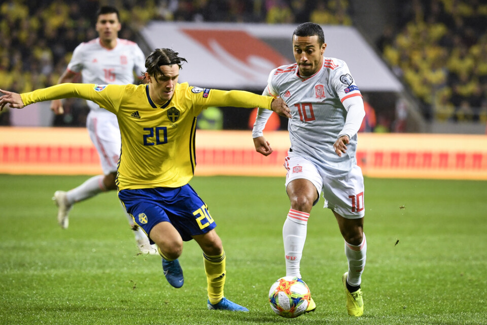 Thiago Alcantara är klar för Liverpool. Här i en EM-kvalmatch mot Sverige 2019. Arkivbild.