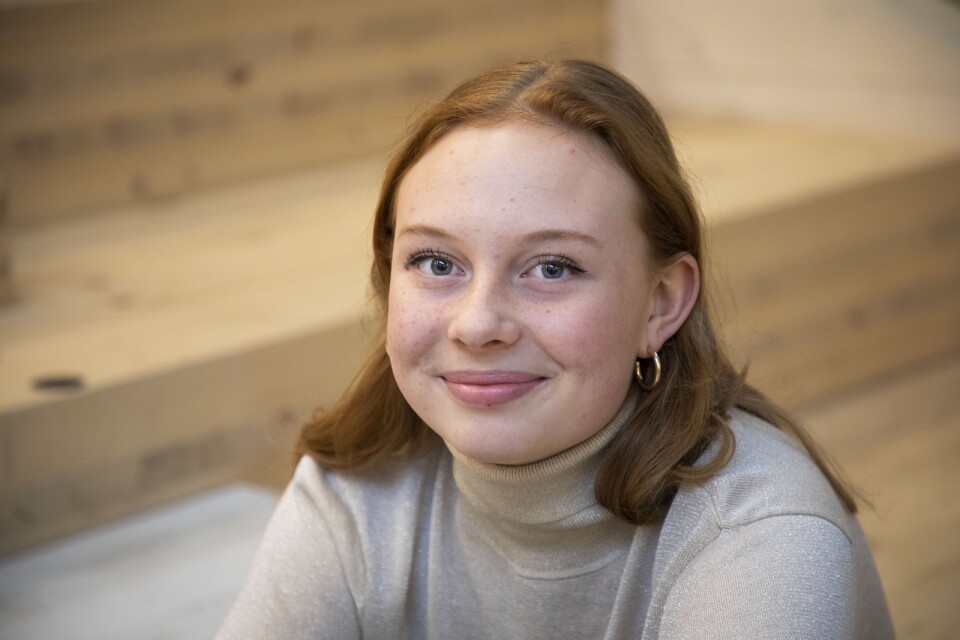 Alice Oscarsson, tävlar med novellen ”Att leva eller dö” i årets lilla debutantpriset.