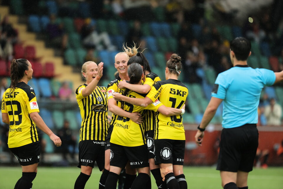 Häcken slog AIK med 10–0 i damallsvenskan.