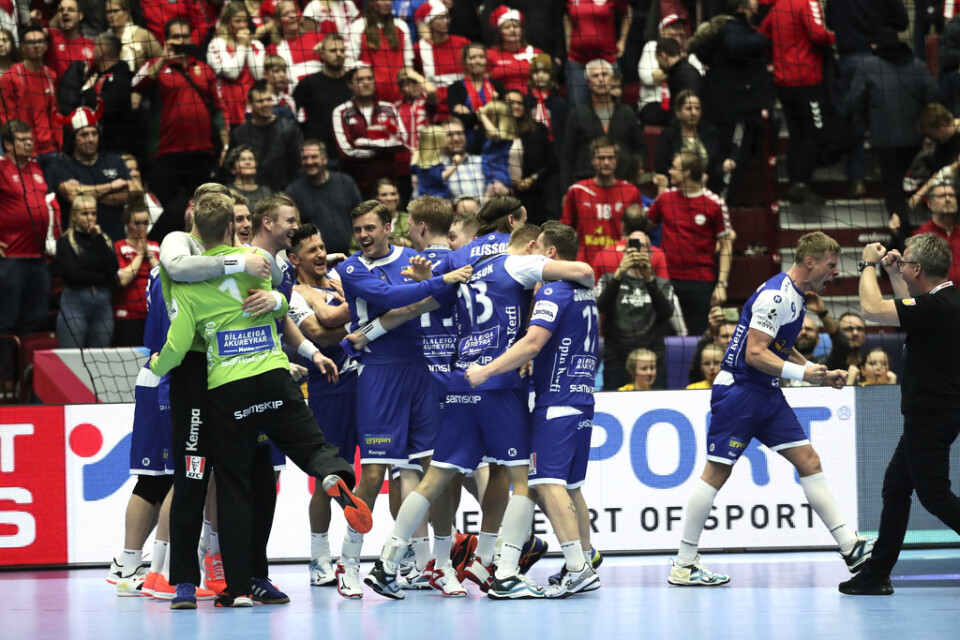 Danmark föll i handbolls-EM mot Island.