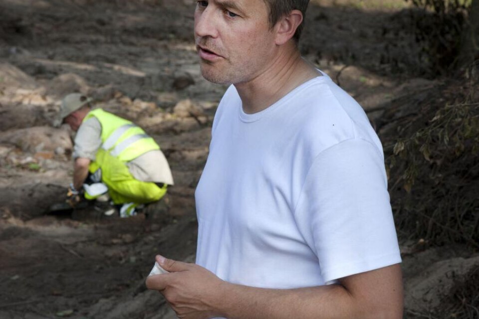 Arkeolog. Mikael Henriksson är nöjd över de fynd som har gjorts.