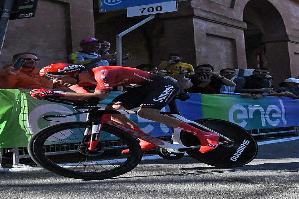 Tom Dumoulin under första etappen, tempoloppet, i Giro d'Italia.
