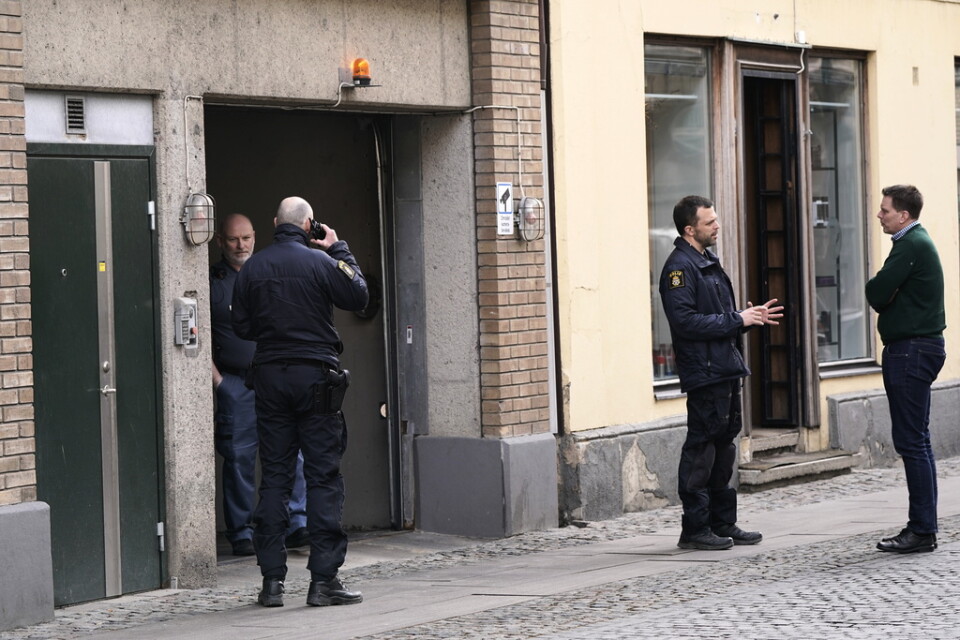 Nationella bombskyddet kallades ut till en adress där förvaltningsrätten i Malmö ligger.