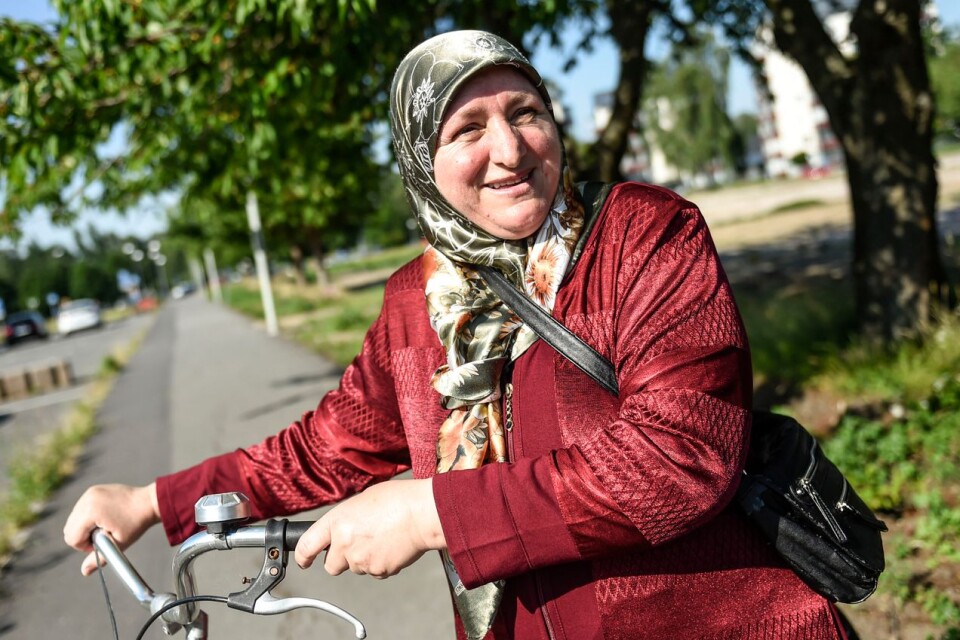 The family lives at Sommarlust. ”When I work here in the town I always cycle to work”, Yuksel says.
