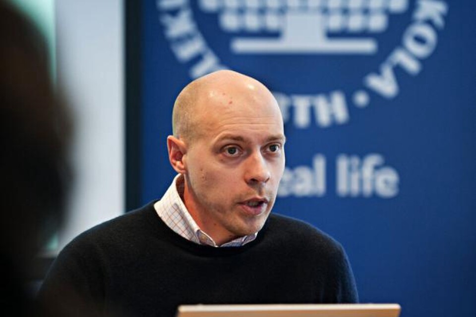 Niklas Lavesson är projektledare för ett datorbaserat stöd för ökad kunskap avseende brott av seriekaraktär. IT-systemet ska användas av Polisen i södra Sverige.