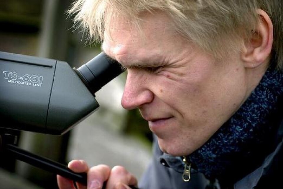 Redan som barn började Gunnar Gunnarsson skåda fåglar. Uppväxten på Öland gav många tillfällen att studera mängder av arter.