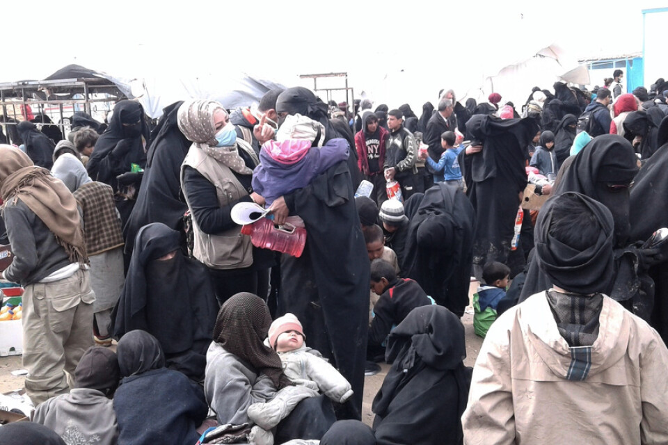Efter IS fall 2019 hölls många svenska IS-kvinnor i lägren al-Hol innan de återbördades till Sverige av svenska myndigheter. Arkivbild.