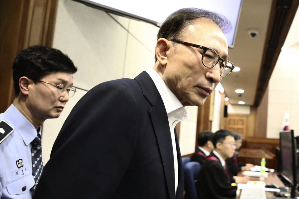 Sydkoreas tidigare president Lee Myung-Bak i rätten 2018.
