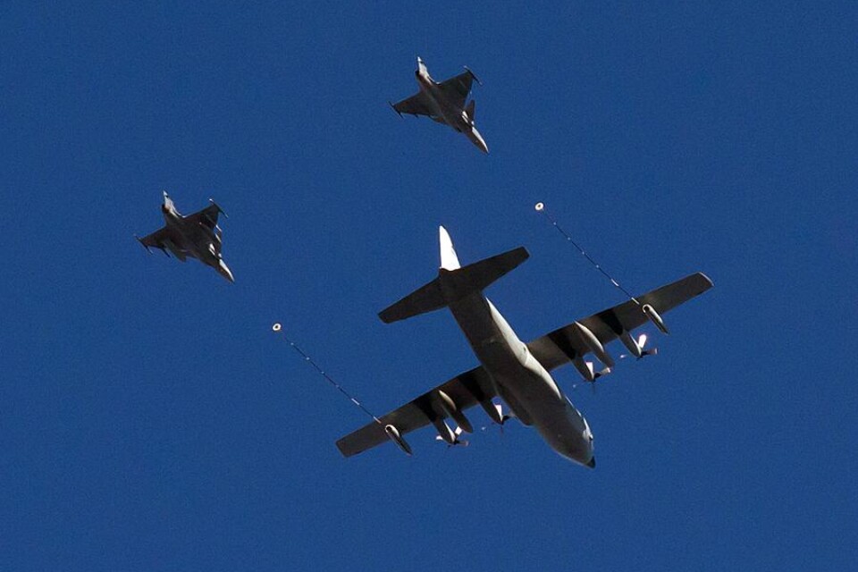 Den här bilden tog Alexander Tranefors när de tränade på att tanka i luften ovanför Tranemo.
