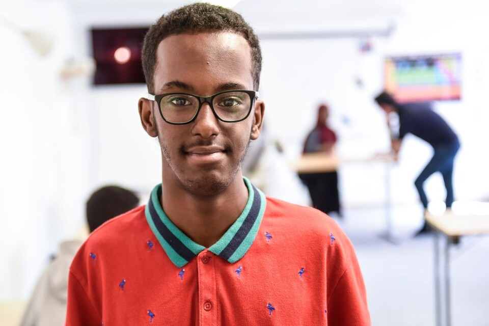 ”Jag har stor nytta av Ingvars stöd. Jag tycker att jag har blivit bättre i matte och fysik”, säger Salman Mohamed.