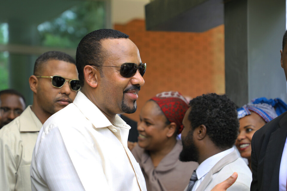 Etiopiens premiärminister Abiy Ahmed när han kom till Sudans huvudstad Khartum på fredagen.
