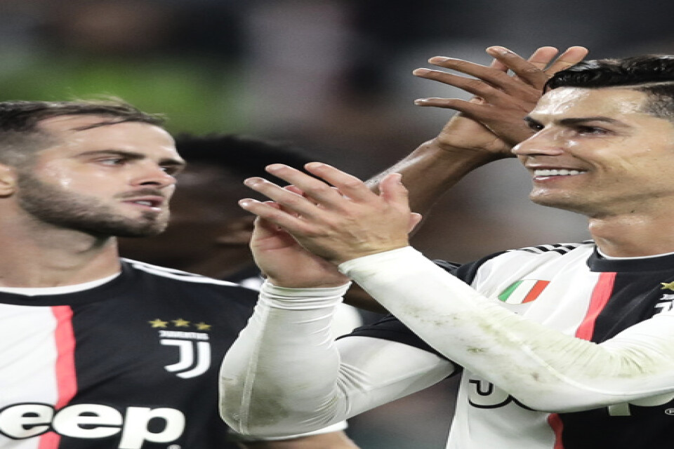 Cristiano Ronaldo och hans Juventus fick jubla hemma mot Mattias Svanbergs Bologna.