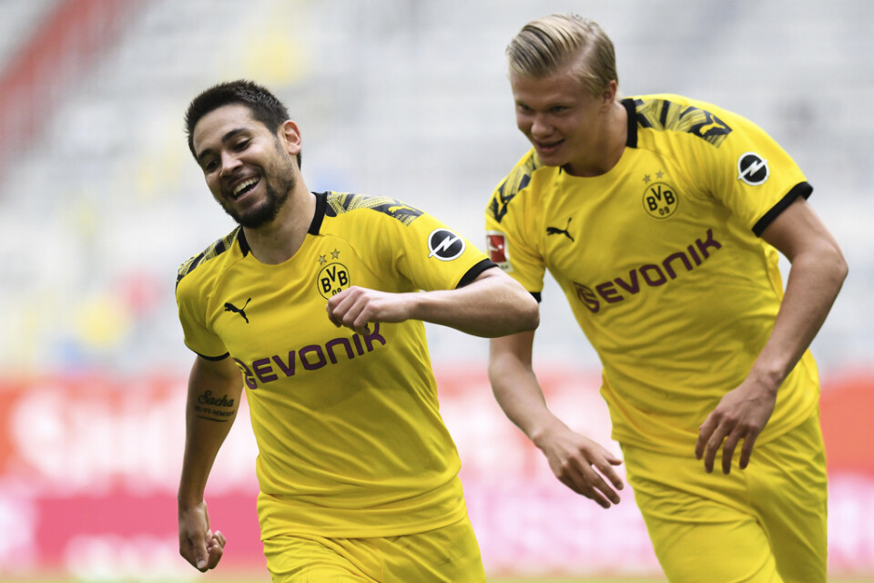Erling Haaland avgjorde för Dortmund i den femte tilläggsminuten.