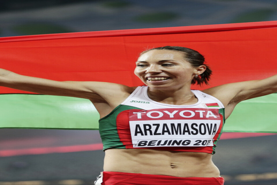 Marina Arzamasova firade VM-guld på 800 meter för fyra år sedan. Nu stängs hon av för dopning. Arkivbild.