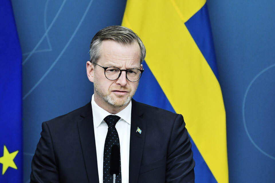 Inrikesminister Mikael Damberg (S) anser att demonstranterna visade brist på respekt mot vårdpersonal och polis. Arkivbild.