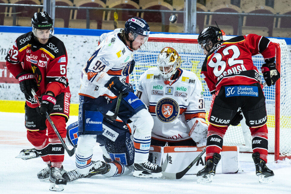 Växjös Viktor Fasth spikade igen borta mot Luleå. Smålänningarna vann matchen i Norrbotten med 2–0.
