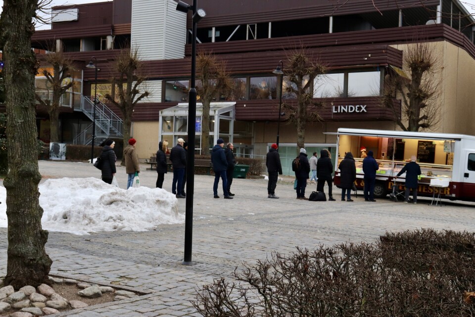 En fullmäktigeledamots fru vågar inte gå över torget i Ronneby när det är mörkt, framkom bland annat vid senaste mötet med kommunfullmäktige.