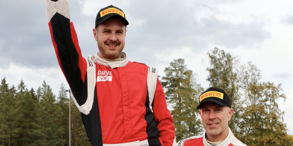 Robin Adielsson och Nicklas Jidflo vann Rally Småland överlägset.