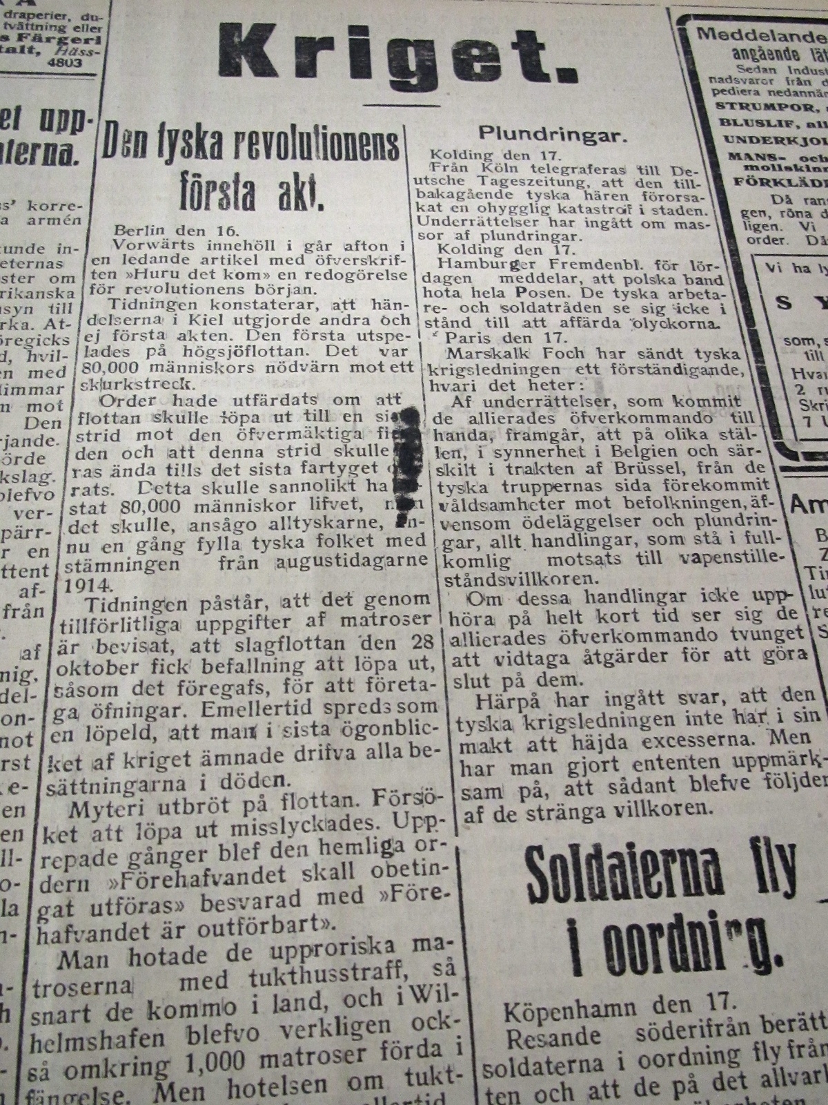 Tidningsklipp från tiden.