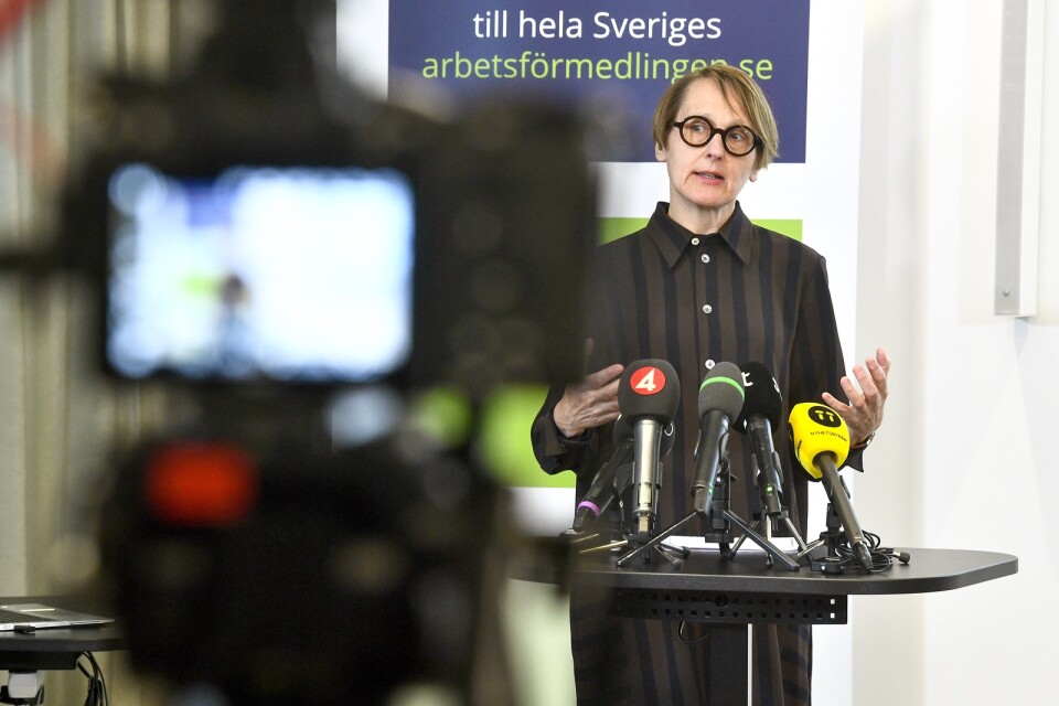Annika Sundén, analyschef på Arbetsförmedlingen under en pressträff tidigare i vår.
