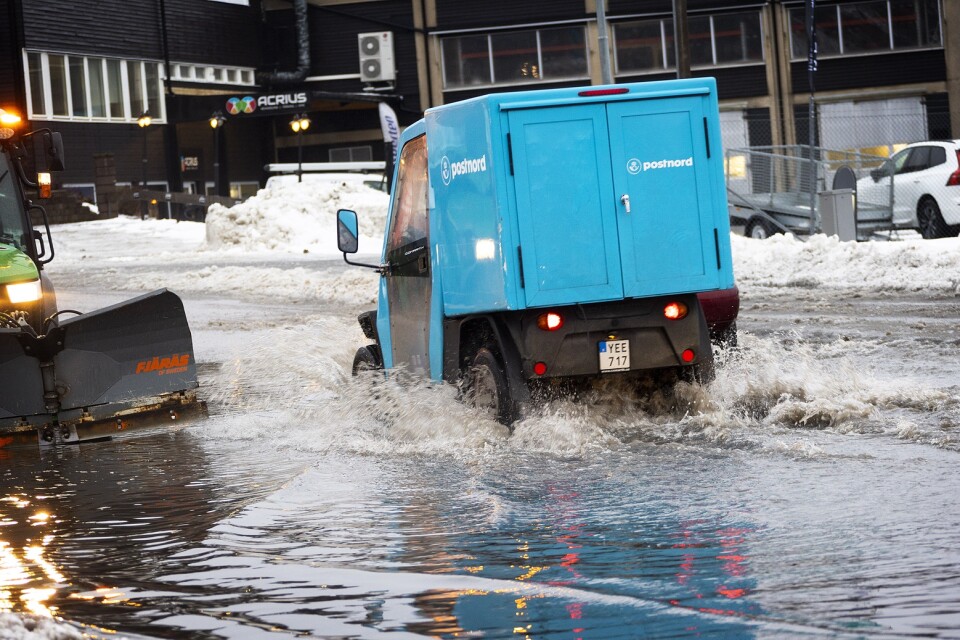 Översvämningar i Borås i spåren av töväder och regn.