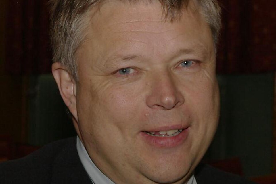 Åke Carlson (c).