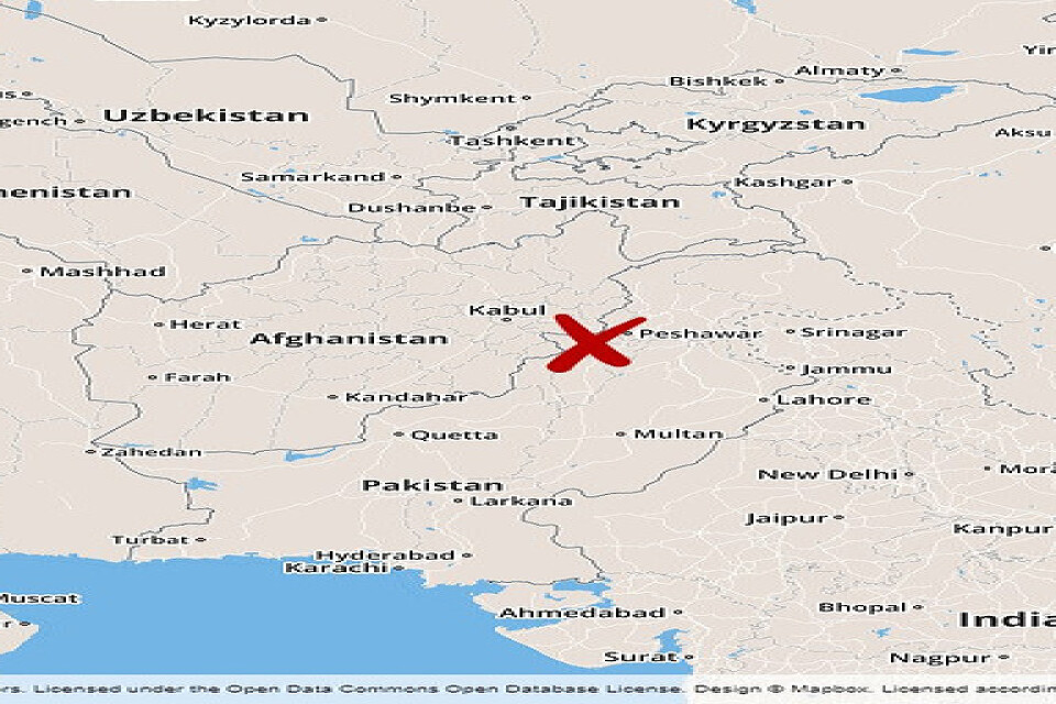 Sex pakistanska soldater dödades i ett bakhåll i regionen Waziristan i nordvästra Pakistan.