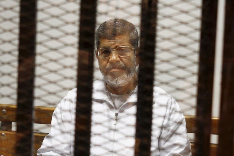 Den störtade egyptiske presidenten Muhammad Mursi har redan dömts till döden. I dag väntas det slutgiltiga beskedet om huruvida dödsdomen ska slås fast. Mursi och över 100 övriga medlemmar i Muslimska brödraskapet dömdes för omkring två veckor sedan för