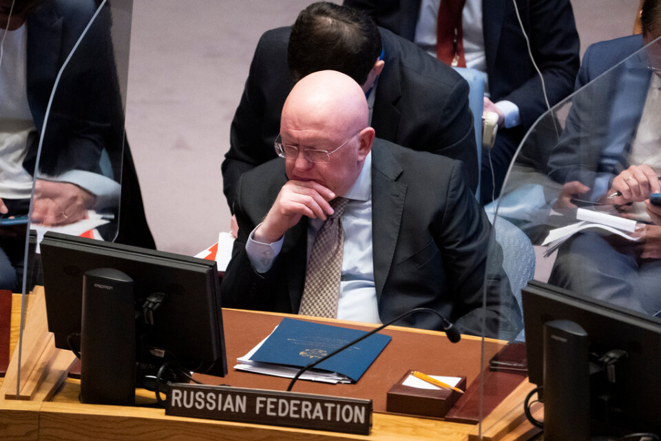 Rysslands FN-ambassadör Vasilij Nebenzia kommer inte att delta i säkerhetsrådets möte under onsdagen. Arkivbild.