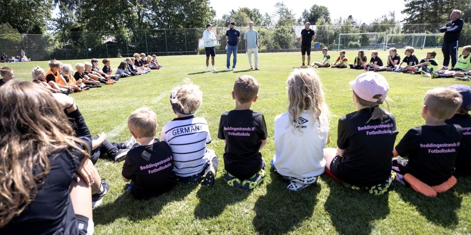 Beddingestrands IF:s fotbollsläger avslutades på torsdagen med att tre TFF-spelare, Fritiof Björkén, Mouhammed-Ali Dhaini och Johan Blomberg besökte barnen.
