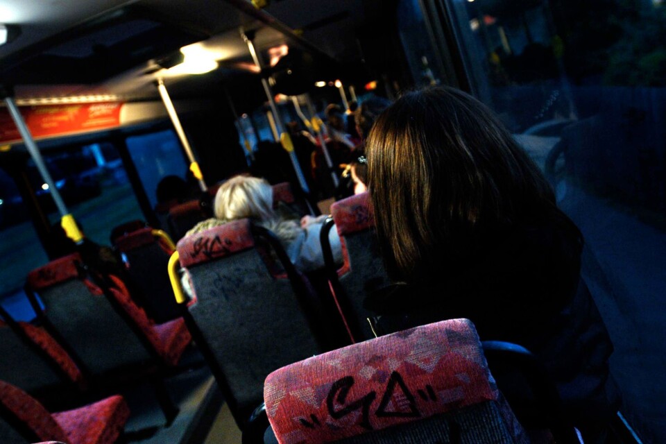 Flexibla nattstopp ska kunna öka tryggheten, då passagerarna slipper gå långt från en ödslig busshållplats utan kan hoppa av närmare hemmet.
