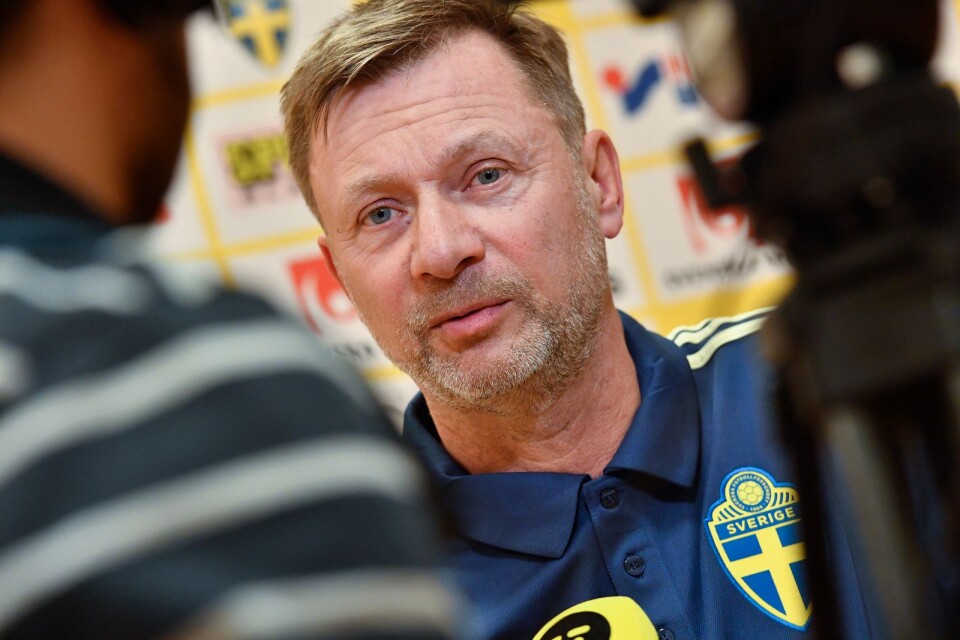 Damlandslagets förbundskapten Peter Gerhardsson ser gärna fler lag i damallsvenskan.