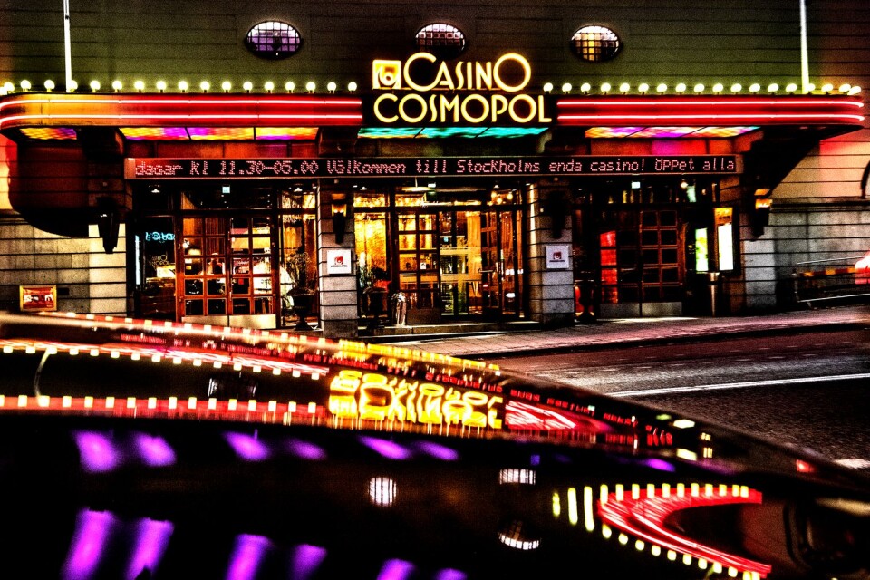Casino Cosmopol på Kungsgatan i Stockholm. Allt fler fastnar i spelberoende, i synnerhet kvinnor.