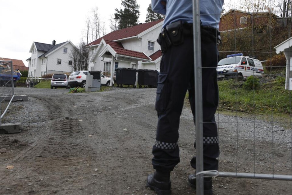 En 15-årig flicka som har erkänt att hon dödat en anställd på den institution där hon var intagen i norska Asker kommer att åtalas för överlagt mord under synnerligen försvårande omständigheter. Hon riskerar också förvaring, som den första under 18 år.