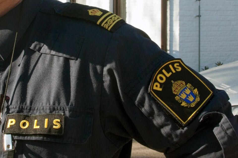 Polisens besök på en adress mellan Borgholm och Köpingsvik avslöjade en knark- och spritfest bland unga.